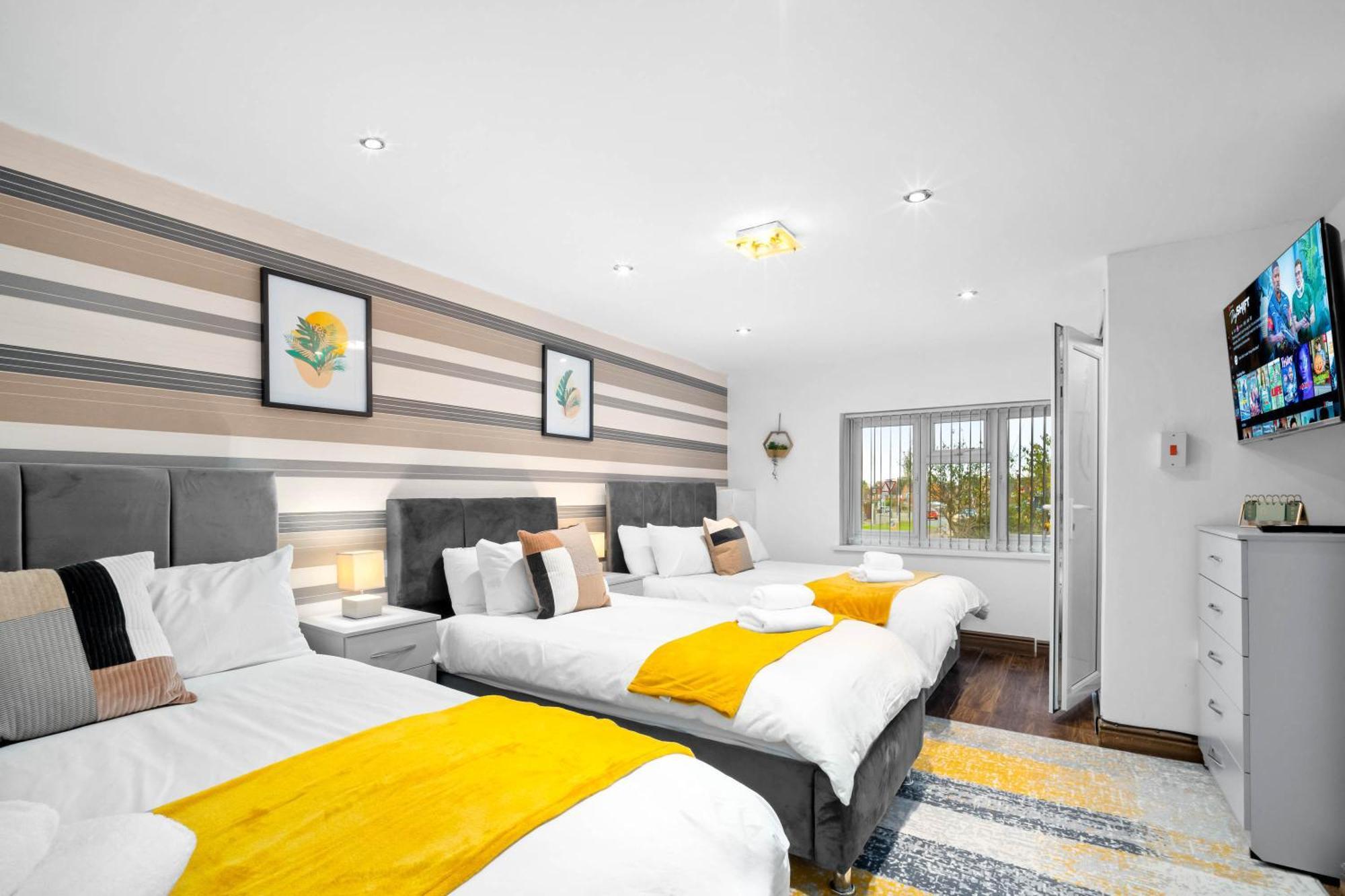 Modern 18 Guest Large Home In Solihull - Near Nec, Jlr, Hs2 And Bhx برمنغهام المظهر الخارجي الصورة